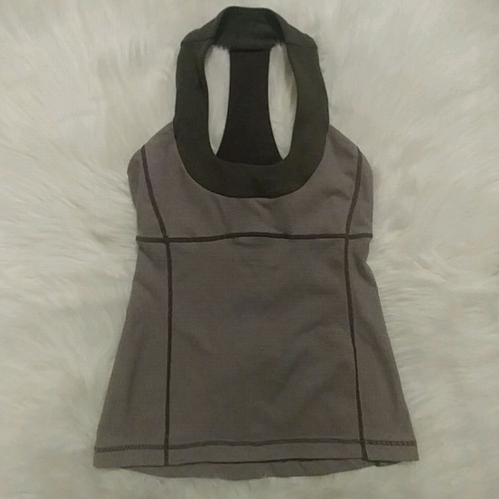 Lululemon top